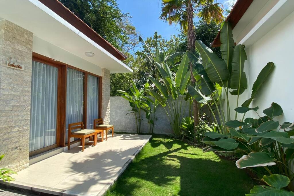 Nau Nusa Villa Batununggul Exterior photo